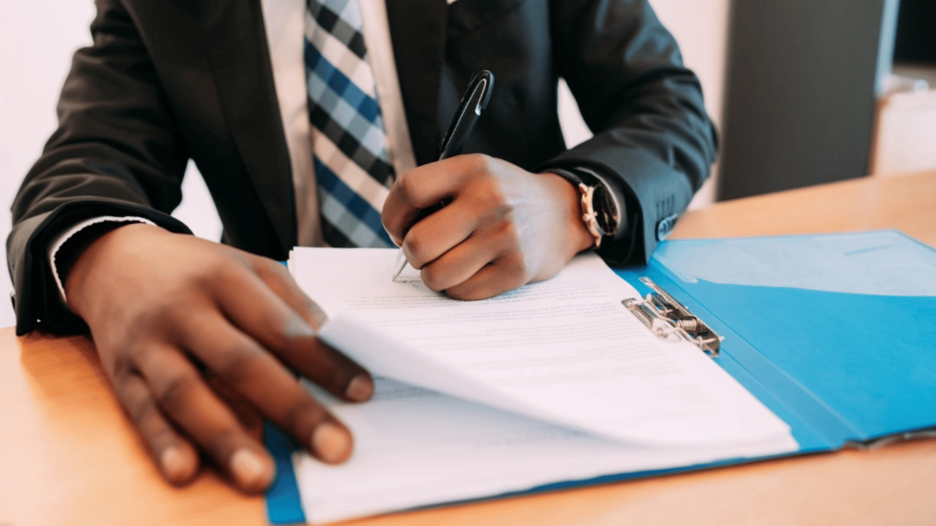 Allô Monsieur l'élu