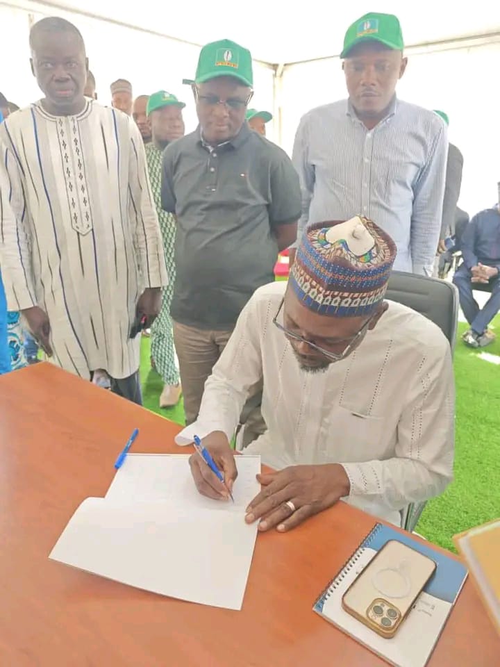 Législatives 2026 : Le parti FCBE dépose, le premier, sa liste à la CENA