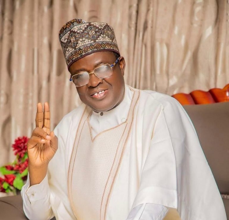 Les Démocrates : Nourénou Atchadé nouveau président du parti.